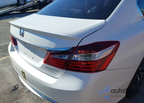 2016 Honda Accord Sport из США, поврежденный, VIN 1HGCR2F55GA104913